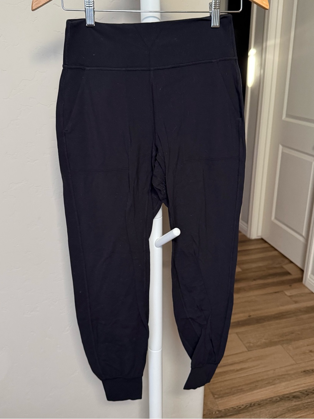 Lululemon Align Jogger Pants Womens 6 Black High Rise Pockets Yoga Athletic